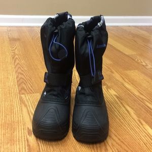 Brand new never worn Kamik winter boots!